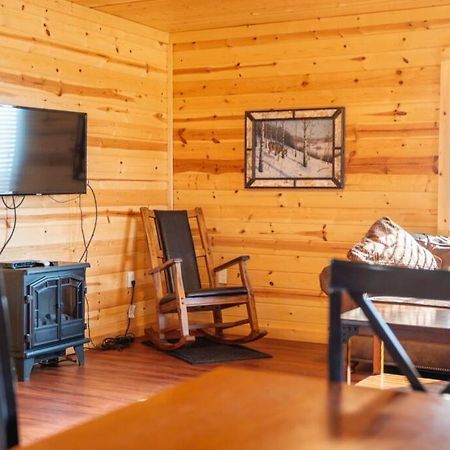 The Lodge At Van Hook New Town Экстерьер фото